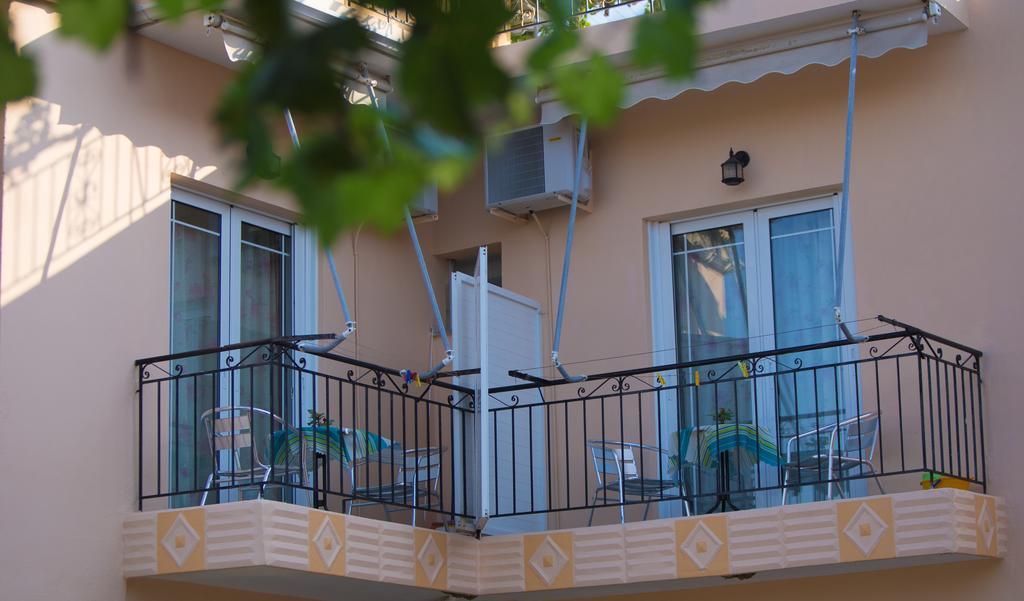 Golden Sun Rooms Pyrgi Thermis Dış mekan fotoğraf